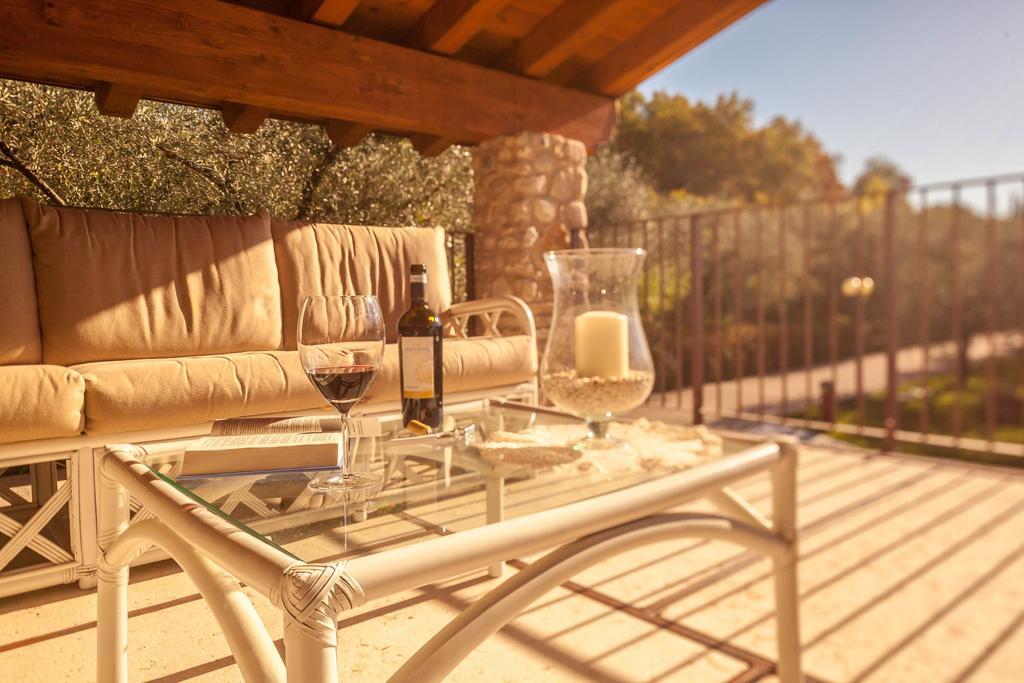 Quercia Belvedere Relais Бардолино Екстериор снимка