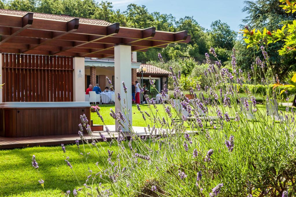 Quercia Belvedere Relais Бардолино Екстериор снимка